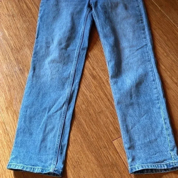 Everlane - the original cheeky jean - size 26R - great condition - light wash - Picture 4 of 7